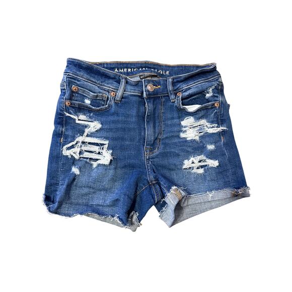 American Eagle Women’s Distressed Medium Wash Shorts W26 - Picture 2 of 8